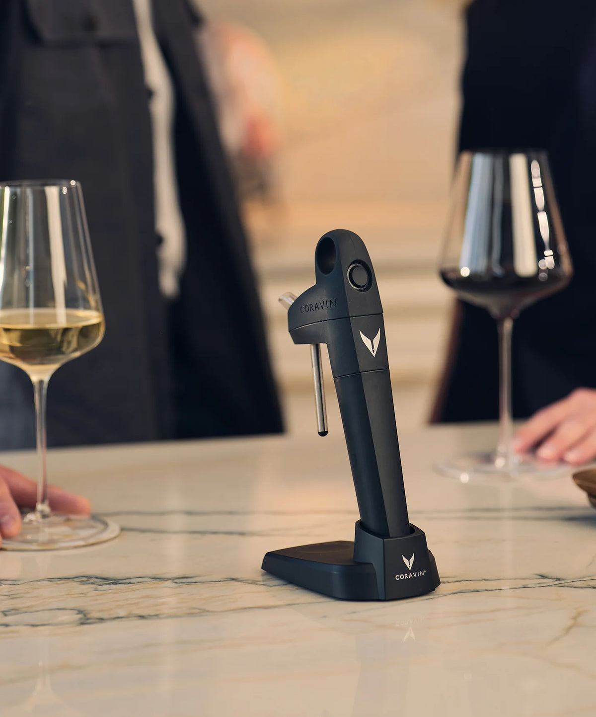 Coravin Pivot Plus System do przechowywania wina Czarny